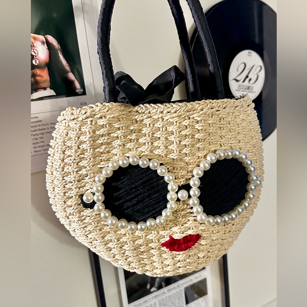 Rattan Pearl Face Mini Statement Vacation Purse - Beach Poolside Resort